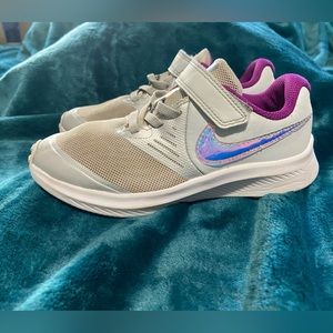 Nike girls sneakers